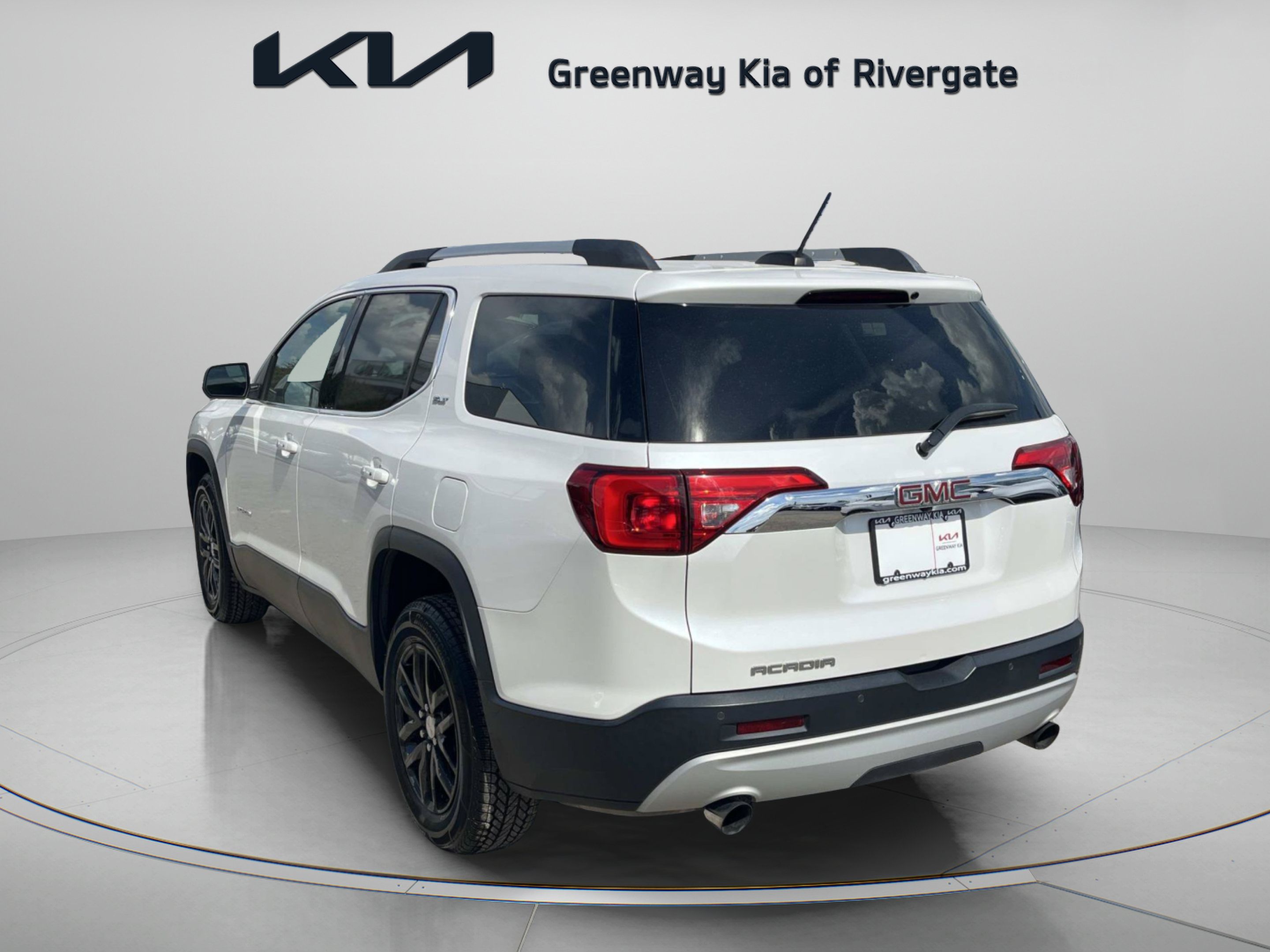 Used 2019 GMC Acadia SLT FWD image 5