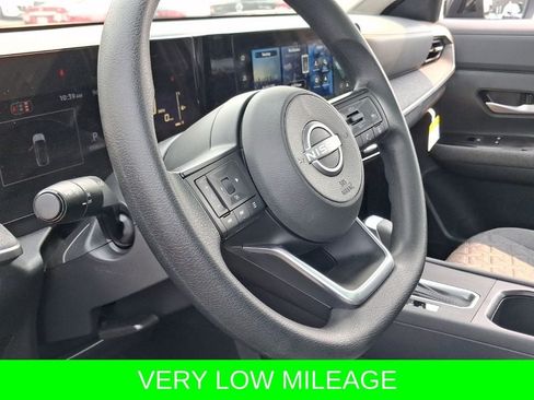 Used 2026 Nissan Kicks SV w/ SV Premium Package AWD/4WD image 17