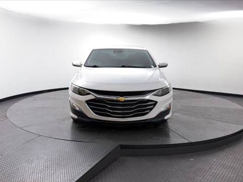 Used 2020 Chevrolet Malibu LS w/ Driver Confidence Package II FWD image 13