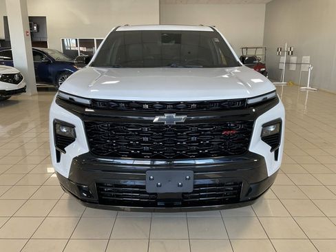 Used 2024 Chevrolet Traverse RS w/ LPO, Floor Liner Package image 2