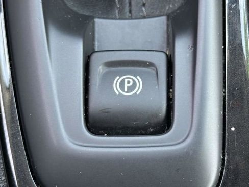 Used 2021 Chevrolet TrailBlazer LS image 10