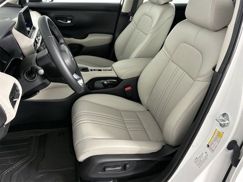 Used 2026 Honda HR-V EX-L image 12