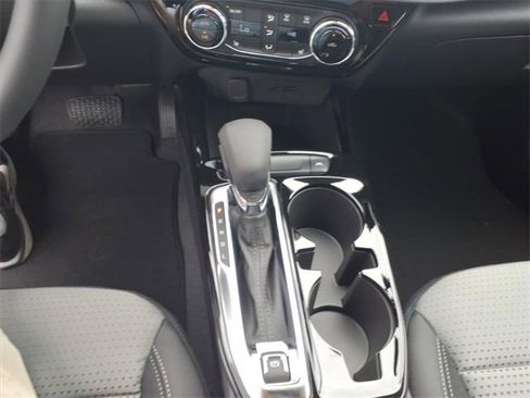 New 2026 Chevrolet Trax LT w/ Driver Confidence Package image 14