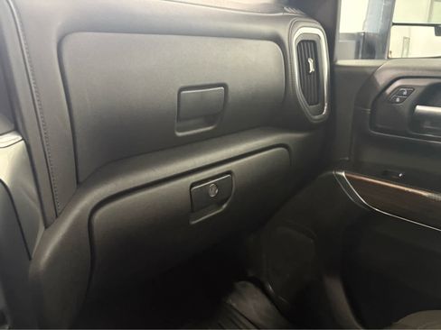 Used 2021 Chevrolet Silverado 2500 LT w/ Fleet Comfort Package AWD/4WD image 22