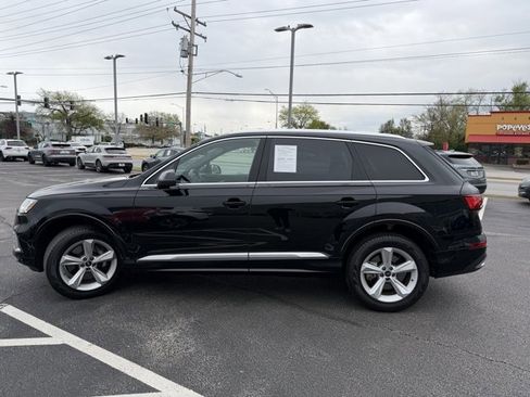 Used 2023 Audi Q7 2.0T Premium Plus w/ Premium Plus Package AWD/4WD image 3