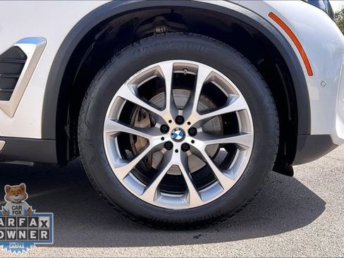 Used 2024 BMW X5 xDrive40i w/ Parking Assistance Package AWD/4WD image 9
