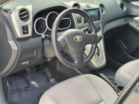 Used 2009 Toyota Matrix S FWD image 9