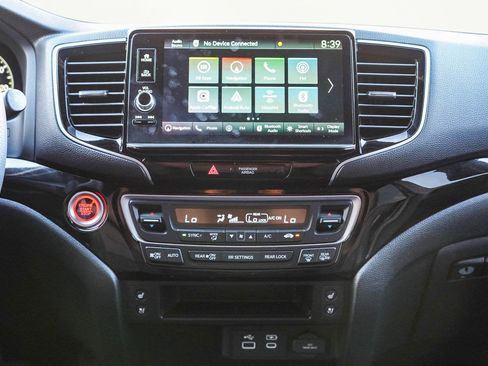 Used 2024 Honda Ridgeline Black Edition image 27