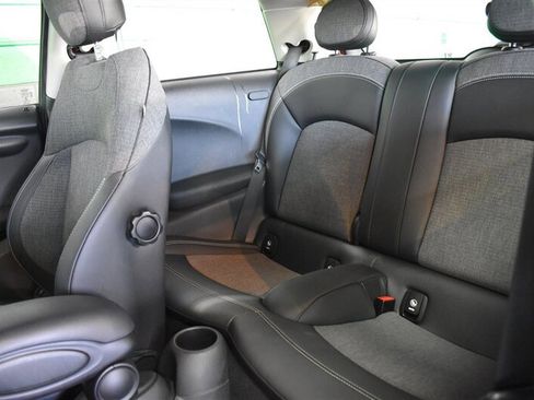 Used 2014 MINI Cooper 2-Door Hardtop image 33