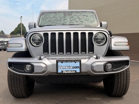 Used 2021 Jeep Wrangler Unlimited Sahara AWD/4WD image 14