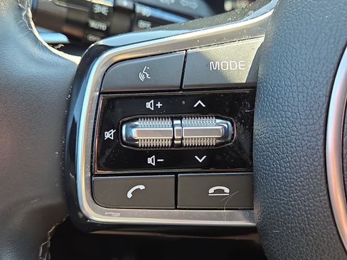 Used 2023 Kia Sorento SX AWD/4WD image 21
