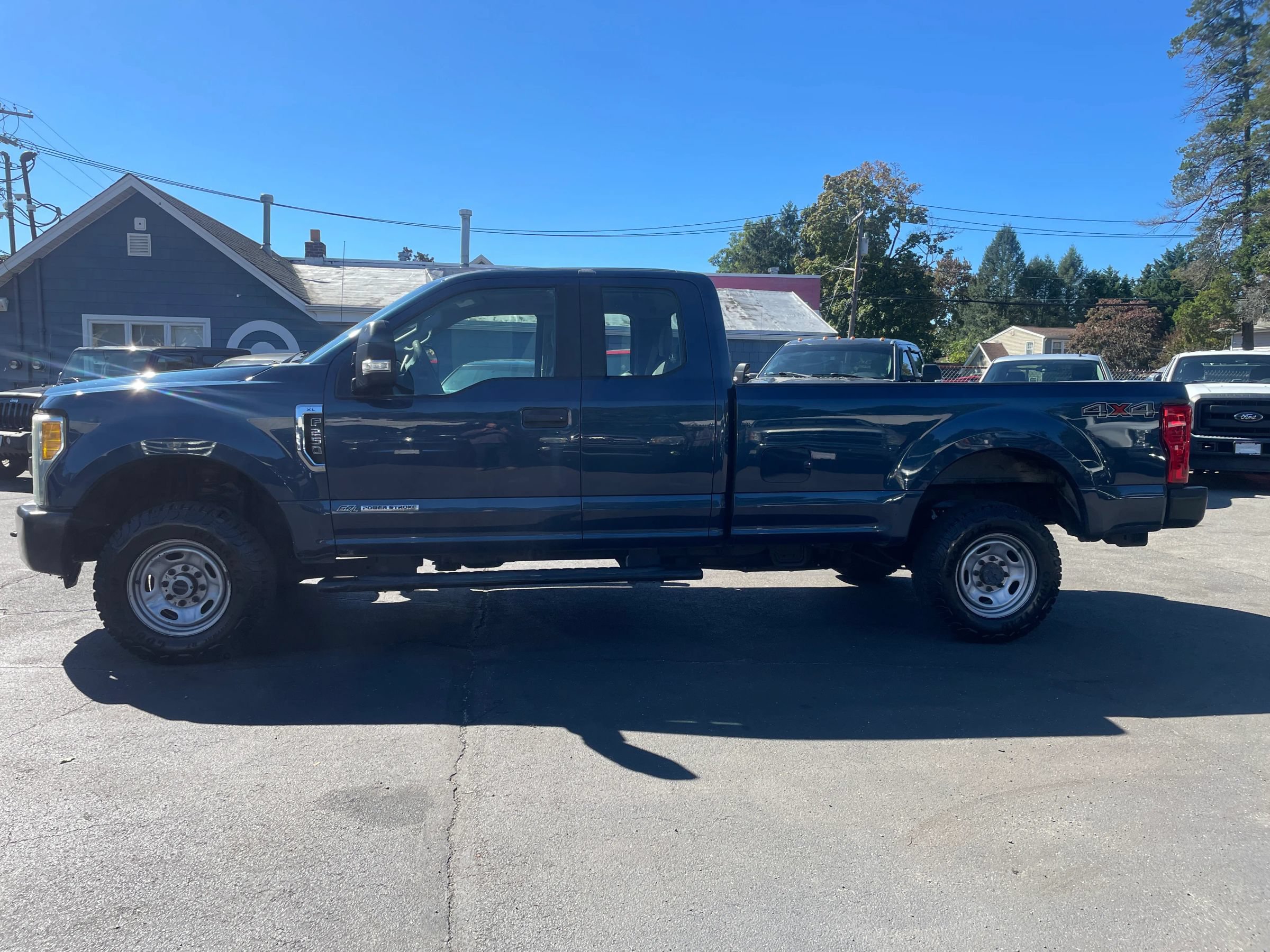 Used 2017 Ford F250 XL w/ Power Equipment Group AWD/4WD image 2