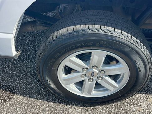 Used 2023 Ford F150 XLT image 10