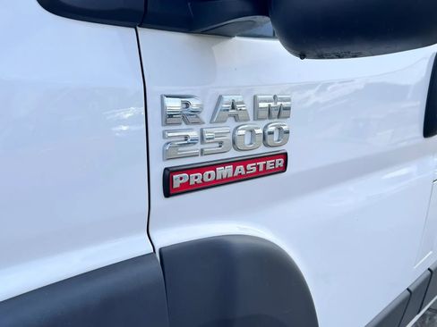 Used 2017 RAM ProMaster 2500 image 9