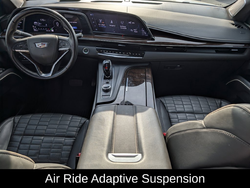 Used 2022 Cadillac Escalade Premium Luxury Platinum w/ Heavy-Duty Trailer Package AWD/4WD image 10