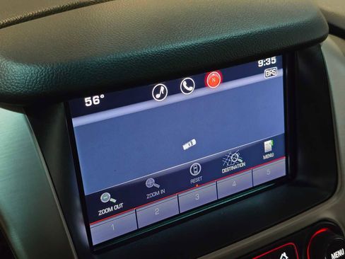 Used 2015 GMC Yukon Denali image 29