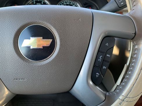 Used 2011 Chevrolet Silverado 2500 LTZ w/ LTZ Plus Package image 21