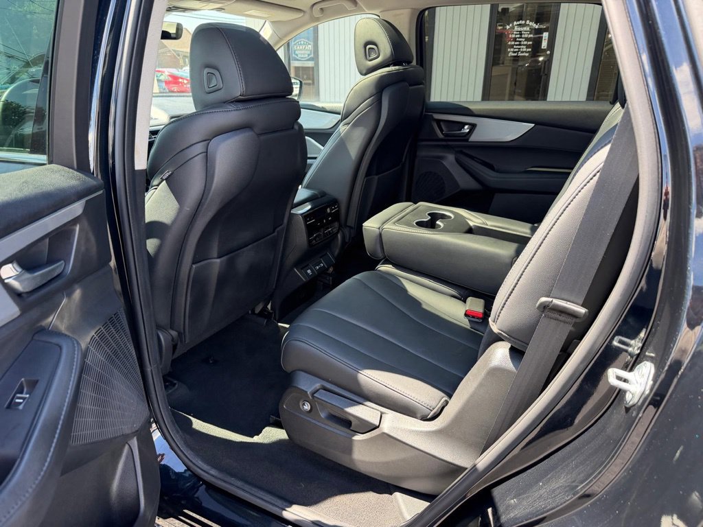Used 2024 Acura MDX SH-AWD image 18