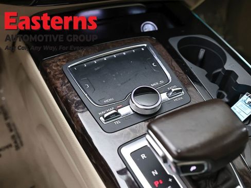 Used 2019 Audi Q7 3.0T Prestige w/ Prestige Package image 21