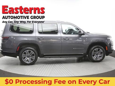 Used 2024 Jeep Wagoneer Series II AWD/4WD image 47