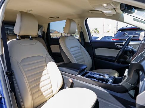 Used 2021 Ford Edge SEL AWD/4WD image 17