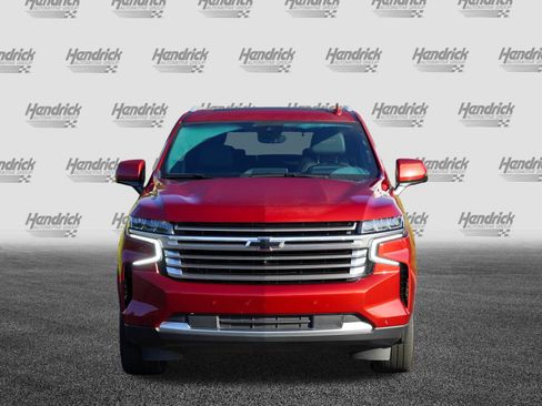Used 2024 Chevrolet Tahoe High Country AWD/4WD image 3