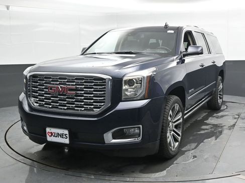 Used 2020 GMC Yukon XL Denali w/ Enhanced Security Package image 9