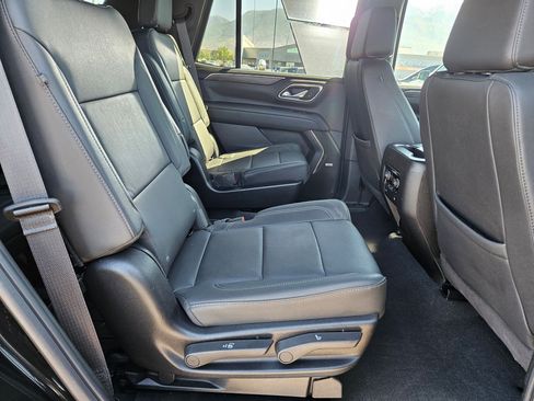 Used 2024 Chevrolet Tahoe Z71 w/ Z71 Off-Road Package AWD/4WD image 30