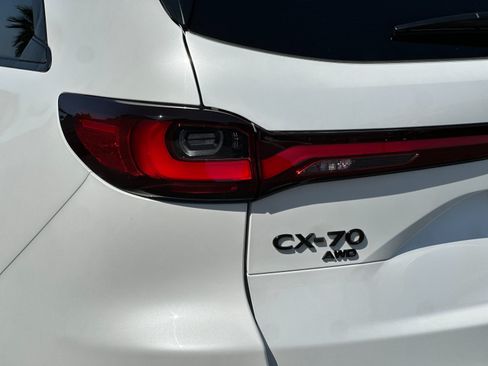 Used 2026 MAZDA CX-70 3.3 Turbo w/ Preferred Package AWD/4WD image 27