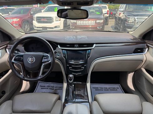 Used 2013 Cadillac XTS Luxury FWD image 20