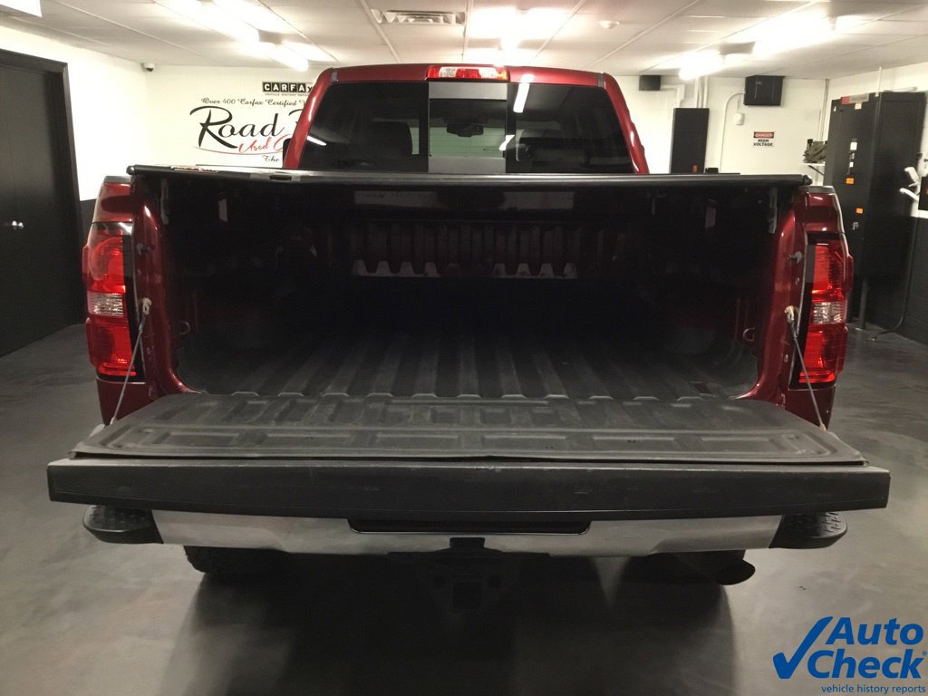 Used 2015 GMC Sierra 2500 SLT w/ Suspension Package, Off-Road AWD/4WD image 12