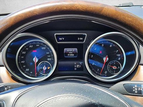 Used 2019 Mercedes-Benz GLS 450 4MATIC image 9