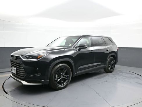 Certified 2025 Toyota Grand Highlander AWD Hybrid image 10