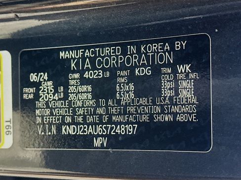 Used 2025 Kia Soul LX w/ LX Technology Package image 12