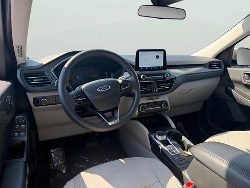 Used 2025 Ford Escape Active FWD image 15