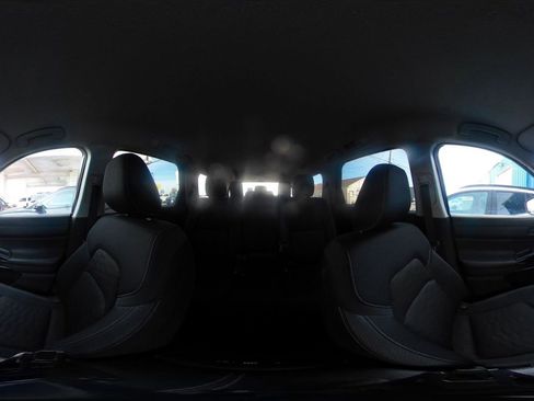 Used 2025 Nissan Pathfinder SV image 45