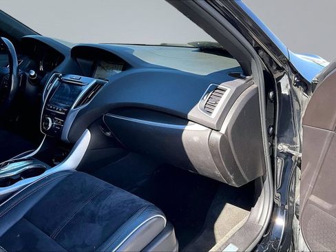 Used 2018 Acura TLX V6 w/ Technology & A-SPEC Pkg FWD image 15