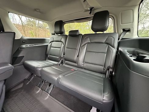 New 2025 Lincoln Navigator Reserve AWD/4WD image 20