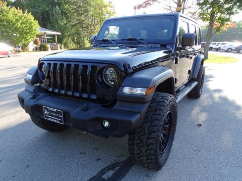 Used 2020 Jeep Wrangler Unlimited Sport S w/ Cold Weather Group image 4