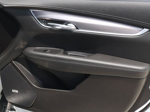 Used 2023 Cadillac XT6 Luxury FWD image 21