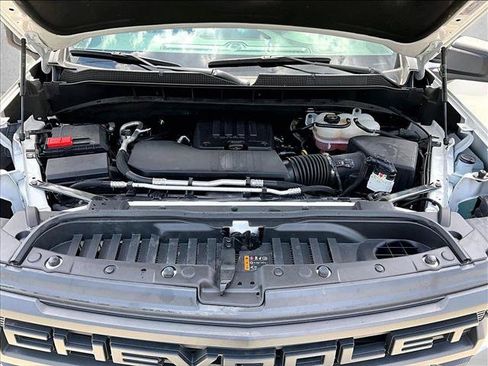 Used 2025 Chevrolet Silverado 1500 Custom RWD image 11