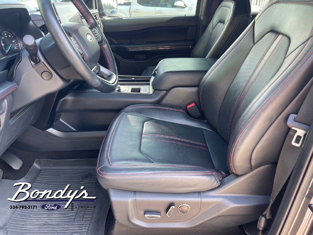 Used 2023 Ford Expedition Limited RWD image 10
