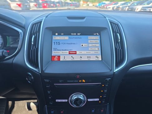 Used 2019 Ford Edge Titanium w/ Equipment Group 301A AWD/4WD image 31