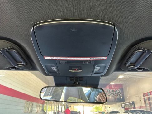 Used 2026 Toyota Camry SE FWD image 16