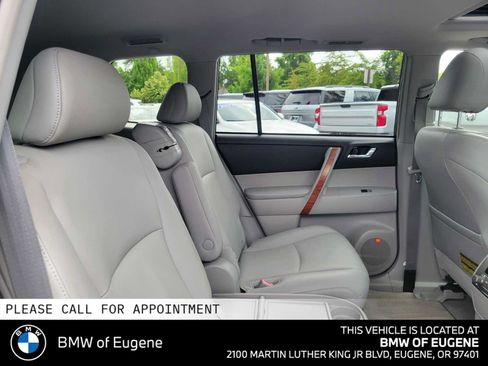 Used 2009 Toyota Highlander Limited AWD/4WD image 14