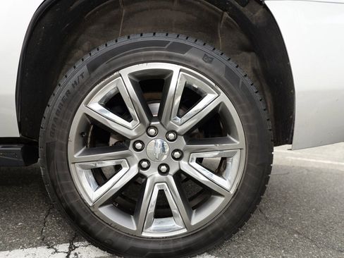 Used 2018 Chevrolet Tahoe Premier image 14