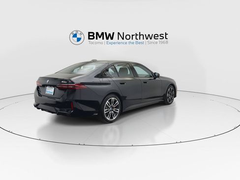 New 2027 BMW 530i xDrive w/ M Sport Package AWD/4WD image 3