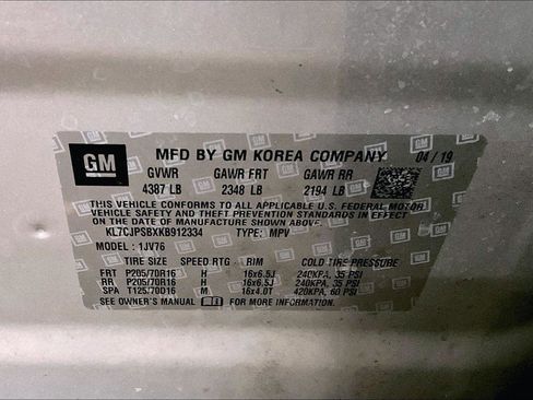 Used 2019 Chevrolet Trax LT w/ LT Convenience Package image 32