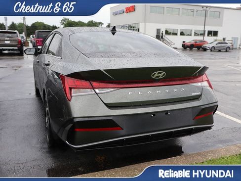 Certified 2026 Hyundai Elantra Limited FWD image 16