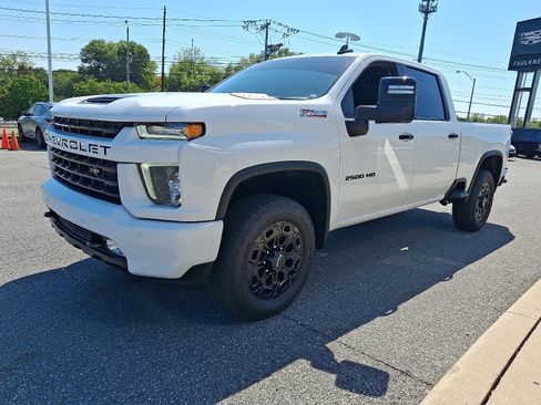 Used 2023 Chevrolet Silverado 2500 LT w/ Z71 Sport Edition AWD/4WD image 3